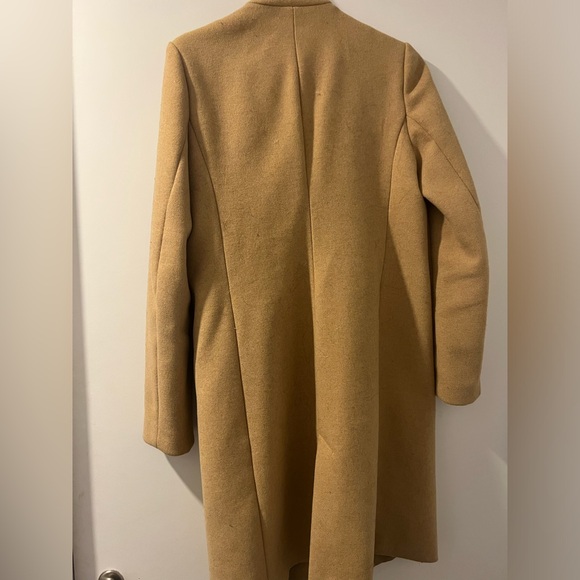 Coat - Picture 2 of 2